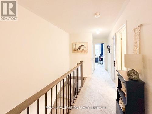 74 Caspian Square, Clarington, ON - Indoor Photo Showing Other Room