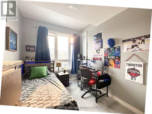 74 Caspian Square, Clarington, ON - Indoor Photo Showing Bedroom