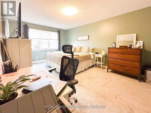 74 Caspian Square, Clarington, ON - Indoor Photo Showing Bedroom