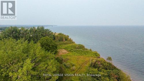 74 Caspian Square, Clarington, ON - Outdoor With Body Of Water With View