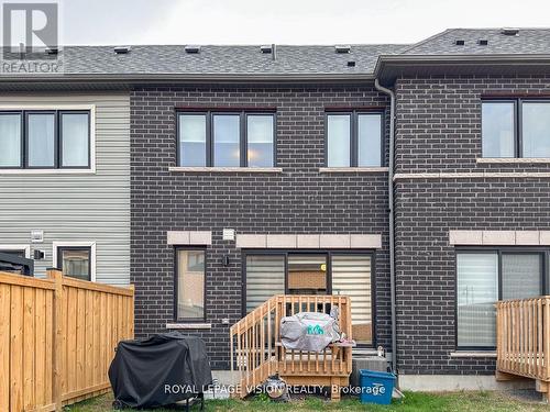 74 Caspian Square, Clarington, ON - Outdoor With Exterior