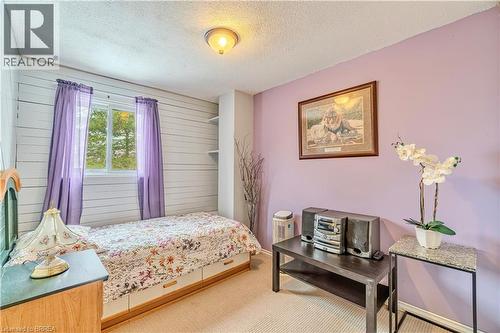279 Stanley Street Unit# D, Brantford, ON - Indoor Photo Showing Bedroom