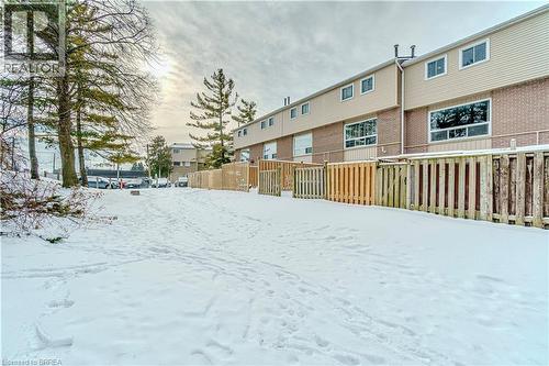 279 Stanley Street Unit# D, Brantford, ON - Outdoor