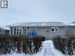 130 2nd AVENUE SE  Eston, SK S0L 1A0