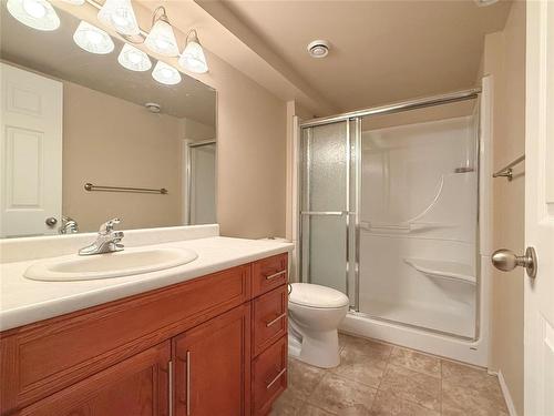19 Hawthorn Crescent, Brandon, MB - Indoor Photo Showing Bathroom