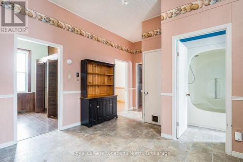 9038 County Rd 91 Road, Clearview, ON - Indoor