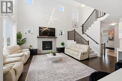 605 Enclave Lane, Clarence-Rockland, ON - Indoor Photo Showing Living Room With Fireplace