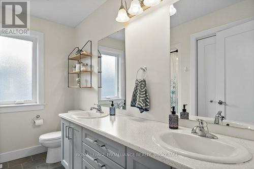 103 Pearce Street, Loyalist (Amherstview), ON - Indoor Photo Showing Bathroom