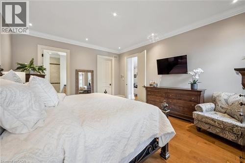63 Metcalfe Street, Guelph, ON - Indoor Photo Showing Bedroom