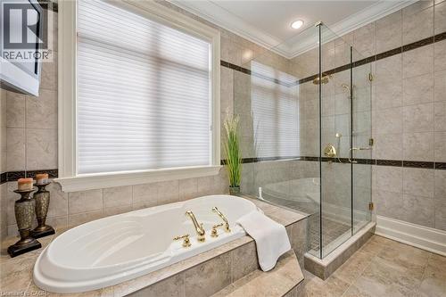 63 Metcalfe Street, Guelph, ON - Indoor Photo Showing Bathroom