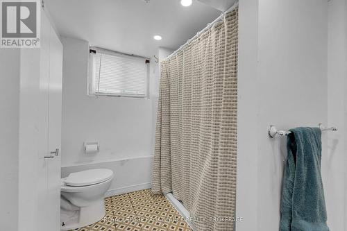 31 Beverley Street, Kingston (Central City East), ON - Indoor Photo Showing Bathroom