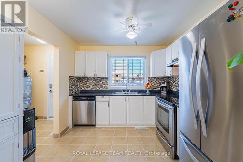 67 - 1347 Perez Crescent, Ottawa, ON - Indoor Photo Showing Kitchen With Double Sink