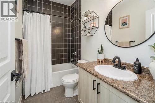 30 Danfield Court, Brampton, ON - Indoor Photo Showing Bathroom