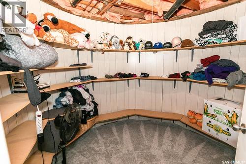 335 Yukon Avenue, Kerrobert, SK - Indoor Photo Showing Other Room