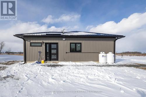 292 Kyes Road, Front Of Leeds & Seeleys Bay, ON - Outdoor