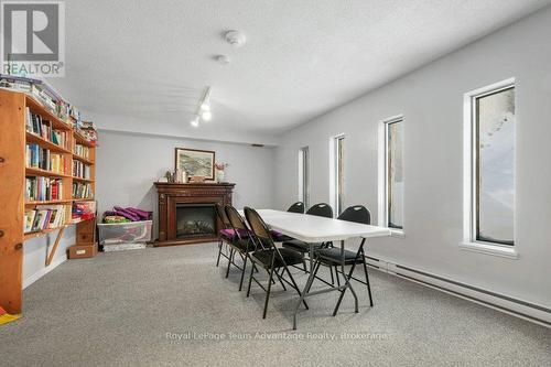 common meeting room - 2E - 20 Ryder Drive, Mcdougall, ON - Indoor