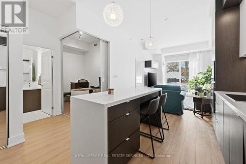 The Open Concept Layout is Ideal for Modern Living - 111 - 1284 Guelph Line, Burlington, ON - Indoor Photo Showing Kitchen With Upgraded Kitchen