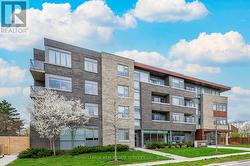 An Exceptional Location - A Commuter's Dream! - 