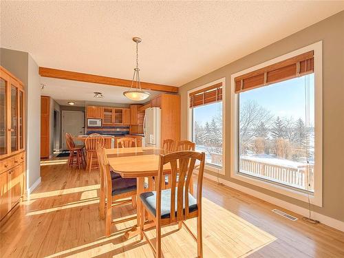 10 Jerome Drive, Brandon, MB - Indoor Photo Showing Dining Room