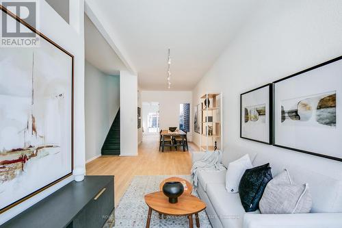 97 Sumach Street, Toronto, ON - Indoor Photo Showing Living Room