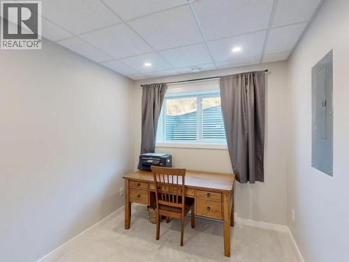 3784 Trail Place, Powell River, BC - Indoor Photo Showing Office