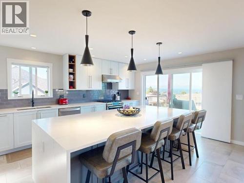 3784 Trail Place, Powell River, BC - Indoor