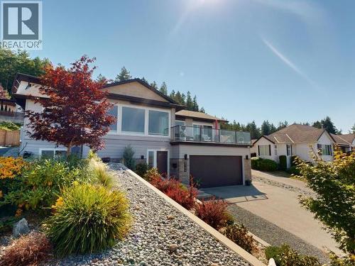 3784 Trail Place, Powell River, BC - Outdoor