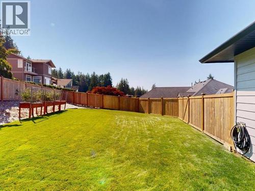 3784 Trail Place, Powell River, BC - Outdoor