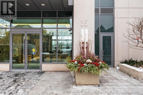 504 - 35 Brian Peck Crescent, Toronto, ON - Outdoor