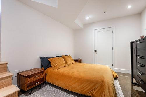 Sous-sol - 21 Rue Lafontaine, Chambly, QC - Indoor Photo Showing Bedroom