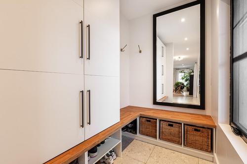 Hall d'entrée/Vestibule - 21 Rue Lafontaine, Chambly, QC - Indoor Photo Showing Other Room