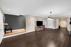 Family room - 