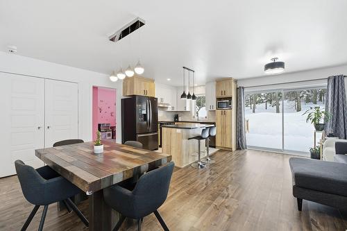 Vue d'ensemble - 1076 Rue Des Huards, Sainte-Agathe-Des-Monts, QC - Indoor Photo Showing Other Room