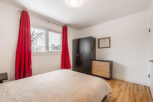 Chambre à coucher principale - 995 Rue Coderre, Longueuil (Saint-Hubert), QC - Indoor Photo Showing Bedroom