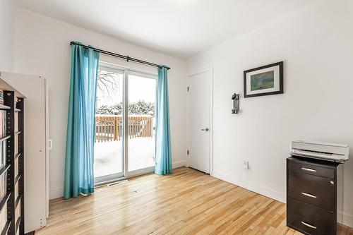 Chambre à coucher - 995 Rue Coderre, Longueuil (Saint-Hubert), QC - Indoor Photo Showing Other Room