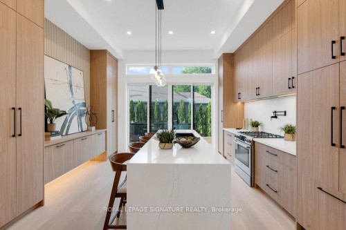 74B Floyd Avenue, Toronto, ON - Indoor Photo Showing Kitchen With Upgraded Kitchen