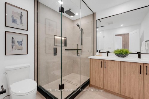 74B Floyd Avenue, Toronto, ON - Indoor Photo Showing Bathroom
