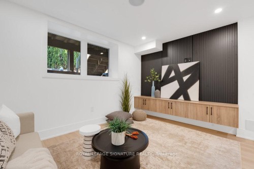 74B Floyd Avenue, Toronto, ON - Indoor