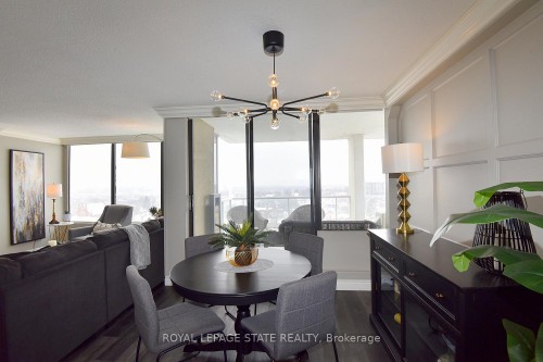 1707-75 Queen Street N, Hamilton, ON - Indoor Photo Showing Dining Room