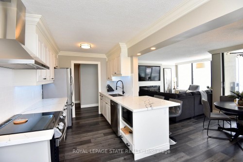 1707-75 Queen Street N, Hamilton, ON - Indoor Photo Showing Other Room