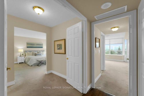 707-89 Skymark Drive, Toronto, ON - Indoor