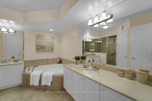 707-89 Skymark Drive, Toronto, ON - Indoor Photo Showing Bathroom