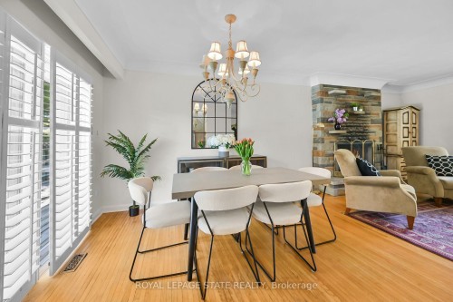 128 Oneida Boulevard, Hamilton, ON - Indoor Photo Showing Dining Room