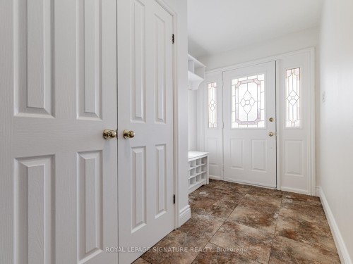 158 Bowie Avenue, Toronto, ON - Indoor Photo Showing Other Room