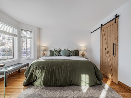 158 Bowie Avenue, Toronto, ON - Indoor Photo Showing Bedroom