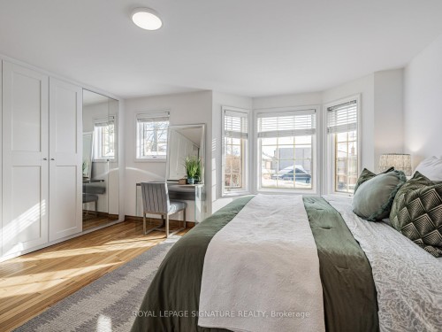 158 Bowie Avenue, Toronto, ON - Indoor Photo Showing Bedroom