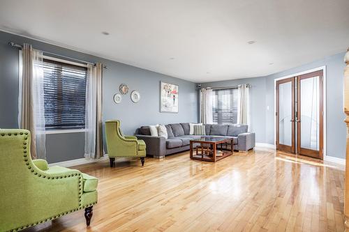 Salon - 1017 Av. Marier, Vaudreuil-Dorion, QC - Indoor Photo Showing Living Room