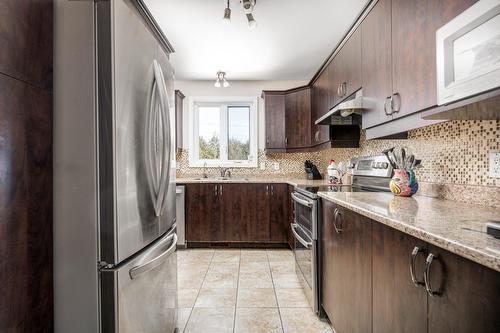 Cuisine - 1017 Av. Marier, Vaudreuil-Dorion, QC - Indoor Photo Showing Kitchen With Upgraded Kitchen