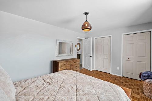 Chambre à coucher principale - 46 Rue Rachel, Saint-Colomban, QC - Indoor Photo Showing Bedroom
