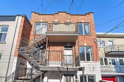7595 Rue St-André  Montréal (Villeray/Saint-Michel/Parc-Extension), QC H2R 2P8